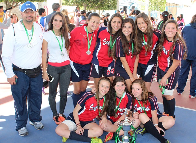 西班牙隊比利亞雷亞爾球員皮諾受傷 立即召喚法蒂和薩拉戈薩兩名球員.